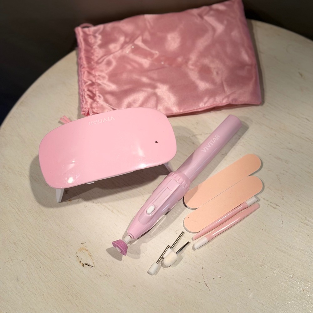 Vivitar Pink Deluxe Gel Manicure Set with UV‎ LED Nail Lamp and Electric File